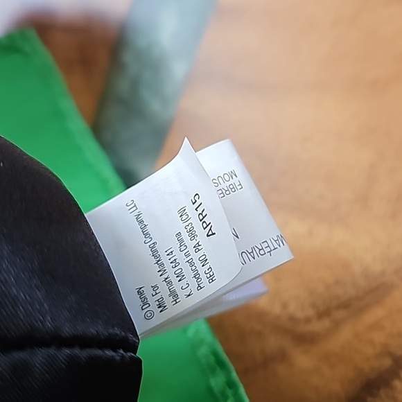 Disney's Mickey Mouse "The Pumpkin King" 12" Plush - Hallmark Exclusive - Picture 7 of 8